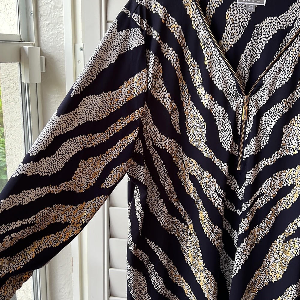 JM Collection | Zip Front Gold Speck Zebraesque Tunic - Picture 11 of 11
